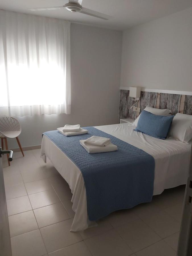 סנט אנטוני דה קלנג'ה Apartaments Gibert מראה חיצוני תמונה